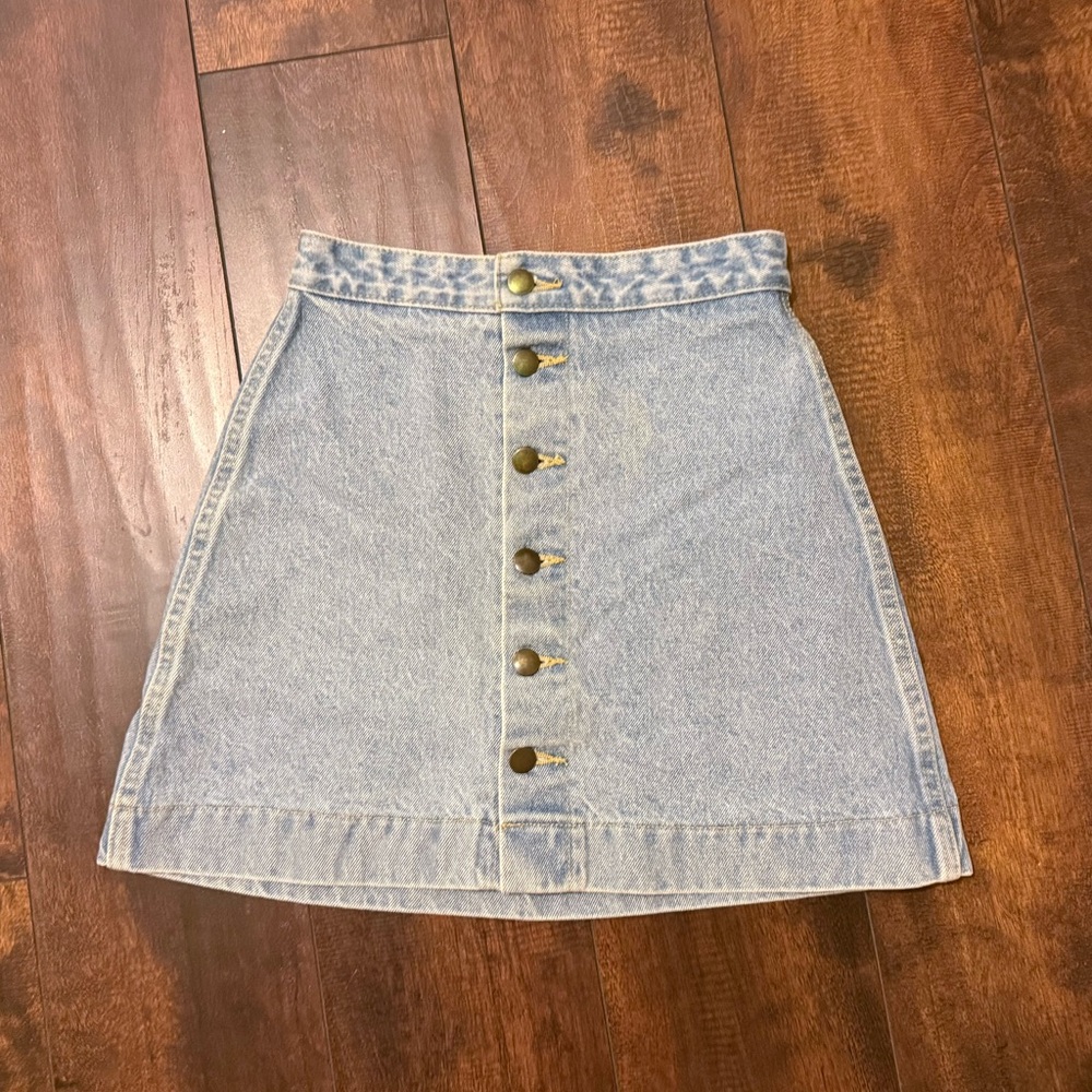 NWOT American Apparel A Line Button Up Skirt Light Wash